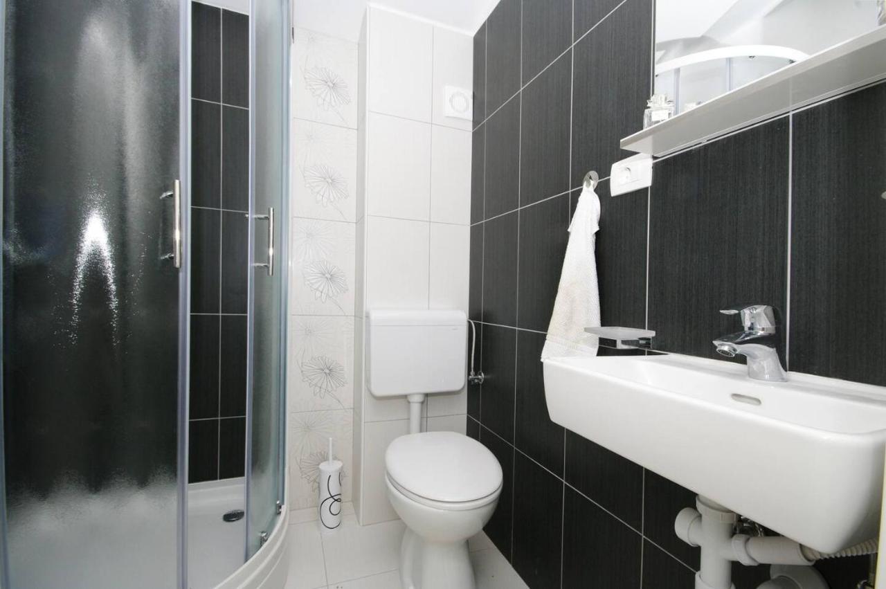 Willa House Viki Plano Zewnętrze zdjęcie