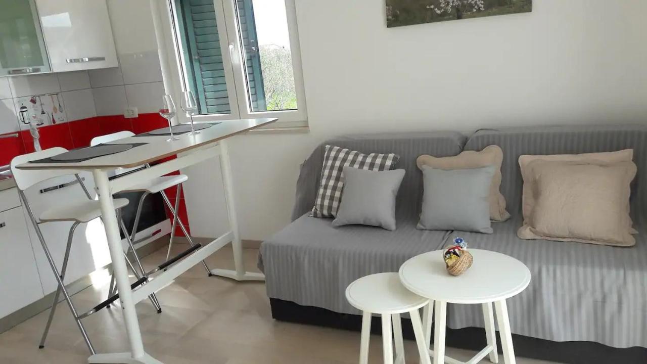 Willa House Viki Plano Zewnętrze zdjęcie