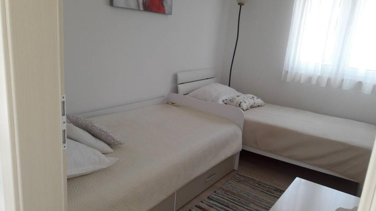 Willa House Viki Plano Zewnętrze zdjęcie