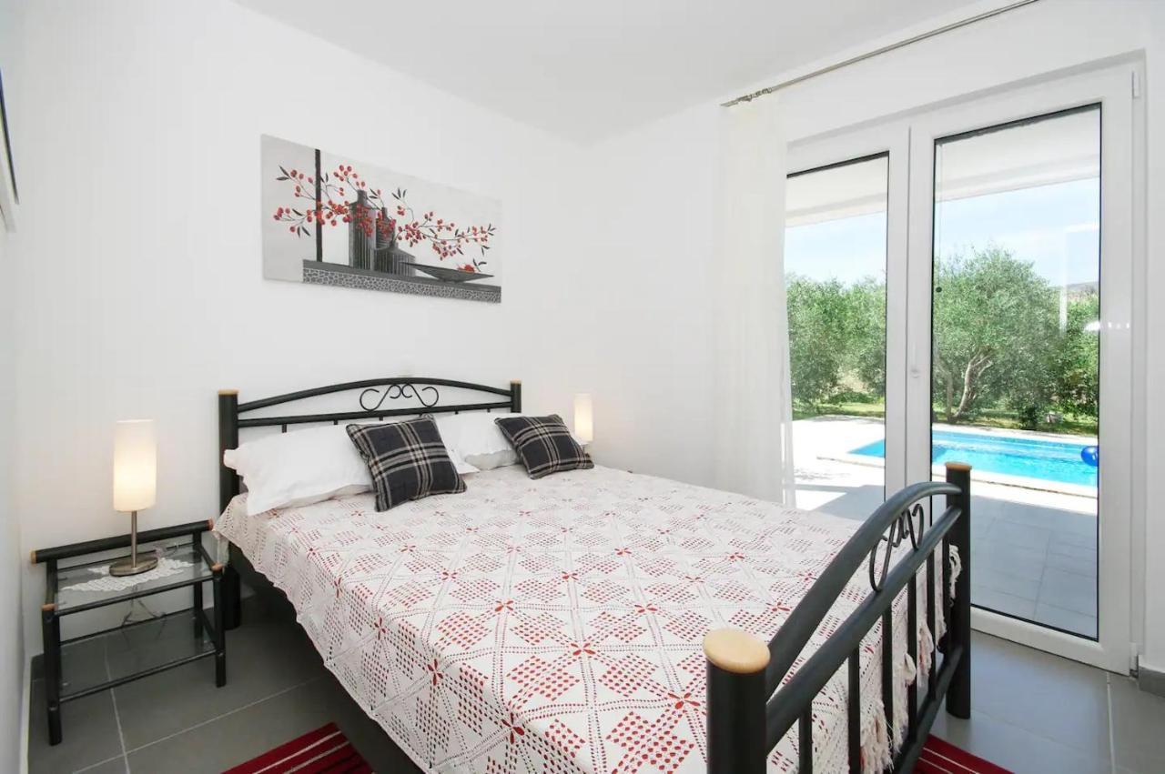 Willa House Viki Plano Zewnętrze zdjęcie